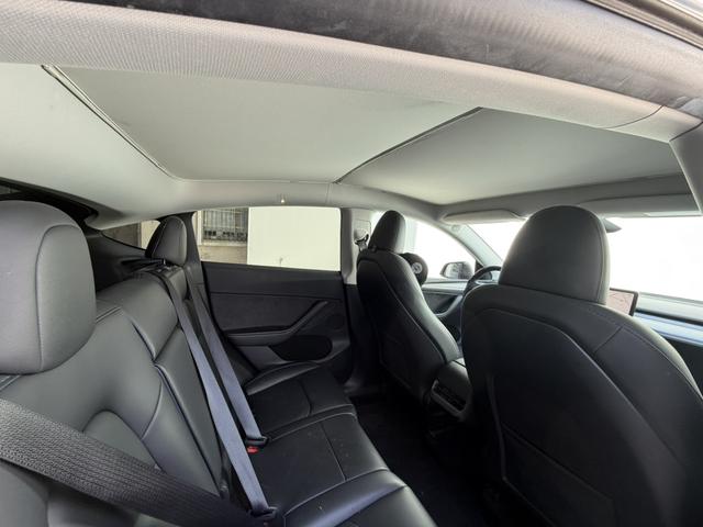 Tesla Model Y 2024 RWD – фото 11