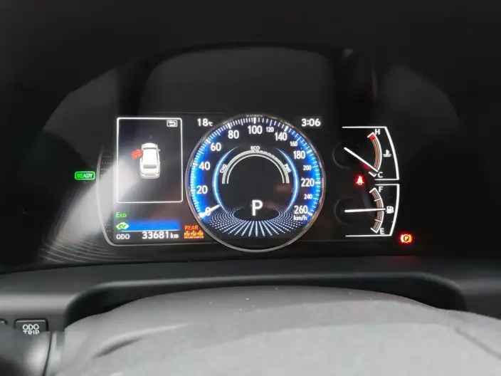 Lexus ES 2025 Model 300h Premium – фото 6