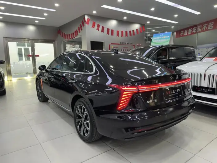 Hongqi H5 PHEV 2025 Model 130 Chao Hybrid Edition – фото 4