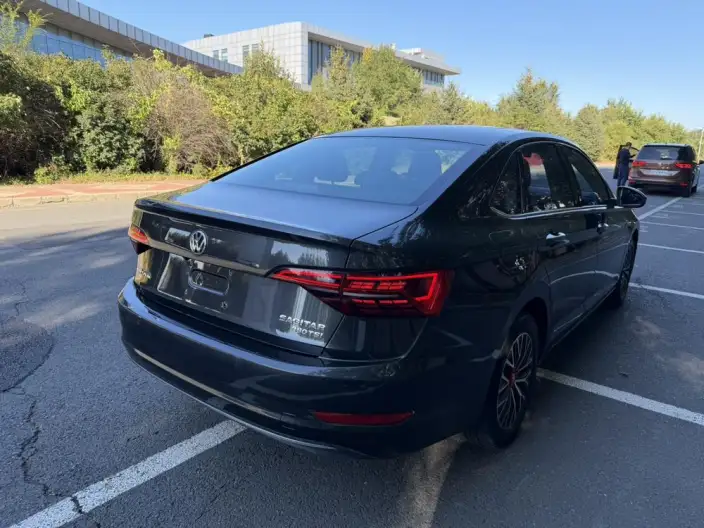 Volkswagen Sagitar 2021 Model 280TSI DSG Comfort Zhilian Edition – фото 6