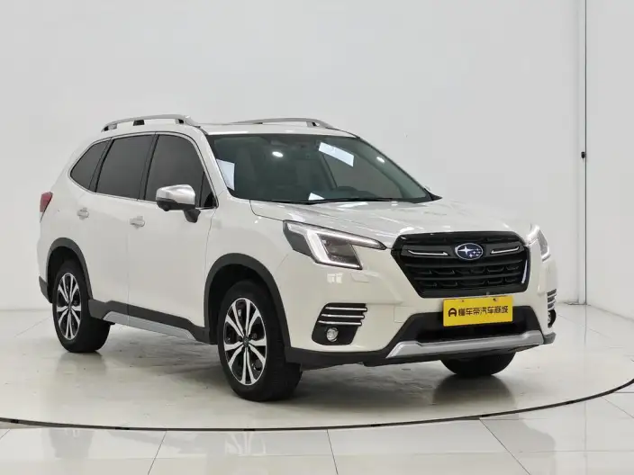 Subaru Forester 2022 Model 2.0i AWD Ultimate Edition EyeSight – фото 3