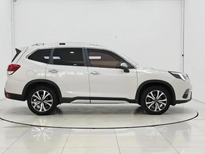 Subaru Forester 2022 Model 2.0i AWD Ultimate Edition EyeSight – фото 8