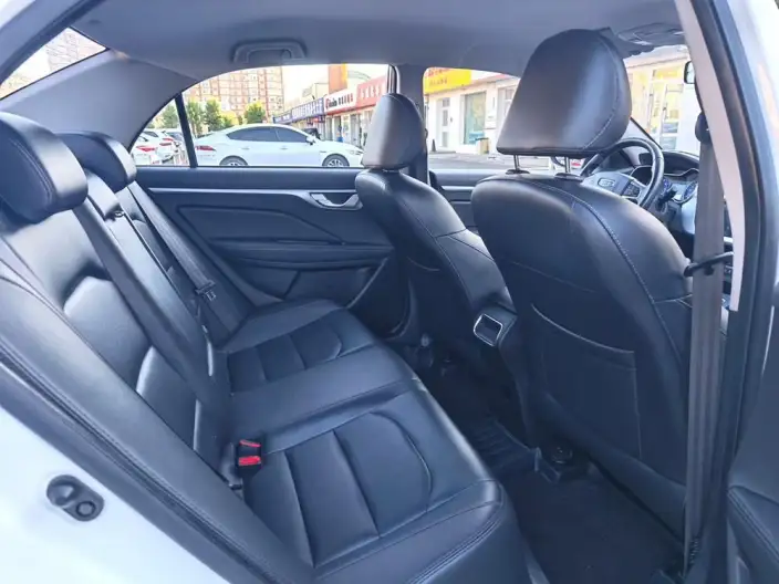 Geely Vision 2020 Model 1.5L Manual Asian Games Edition – фото 9