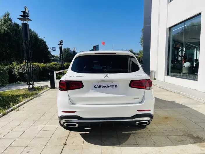 Mercedes-Benz GLC 2022 Model GLC 300 L 4MATIC Dynamic Model Collector Edition – фото 5