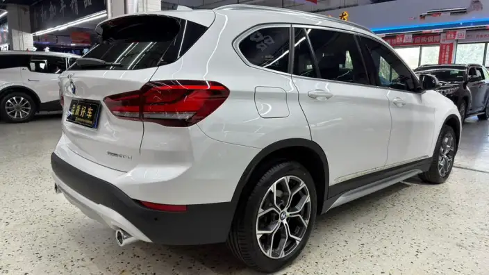 BMW X1 2022 Model sDrive20Li Fashion Model – фото 6