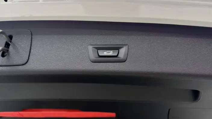 BMW X1 2022 Model sDrive20Li Fashion Model – фото 9