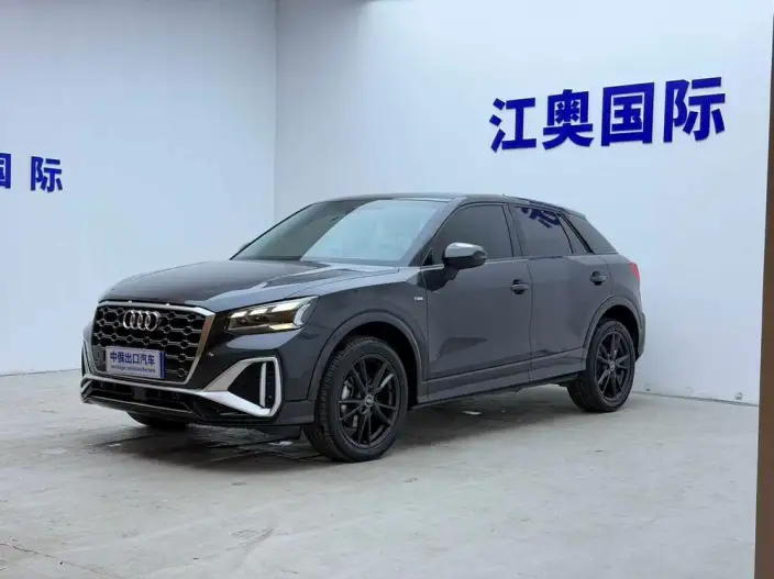 AUDI Q2L 2022 Model 35 TFSI Enterprising Dynamic Model – фото 1