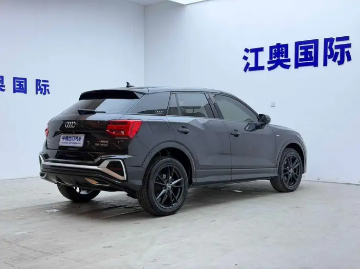 AUDI Q2L 2022 Model 35 TFSI Enterprising Dynamic Model – фото 6