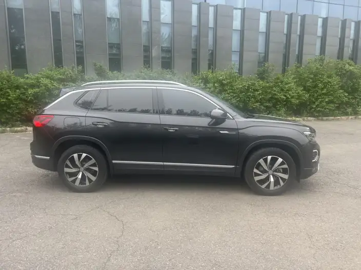 Volkswagen Tayron 2022 Model 330TSI 2WD Luxury Zhilian Edition Plus – фото 8