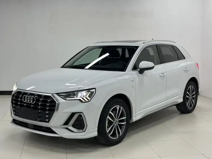 AUDI Q3 2022 Model 35 TFSI Fashion Dynamic Model – фото 1
