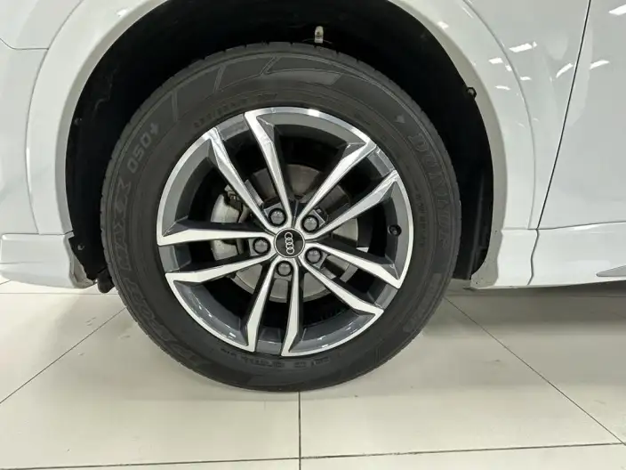 AUDI Q3 2022 Model 35 TFSI Fashion Dynamic Model – фото 4
