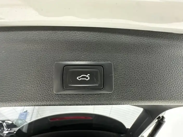 AUDI Q3 2022 Model 35 TFSI Fashion Dynamic Model – фото 9