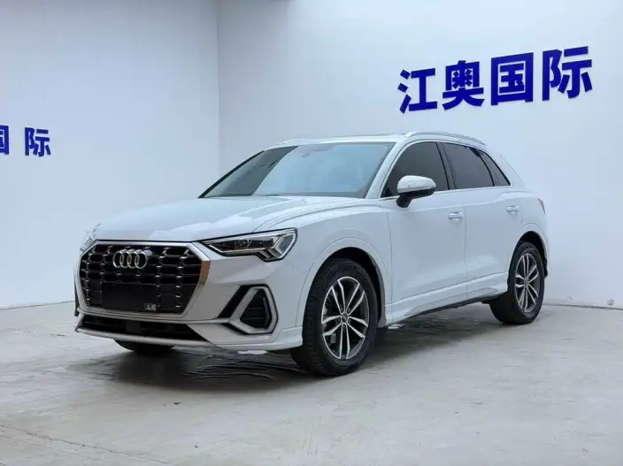AUDI Q3 2022 Model 35 TFSI Enterprising Dynamic Model – фото 1