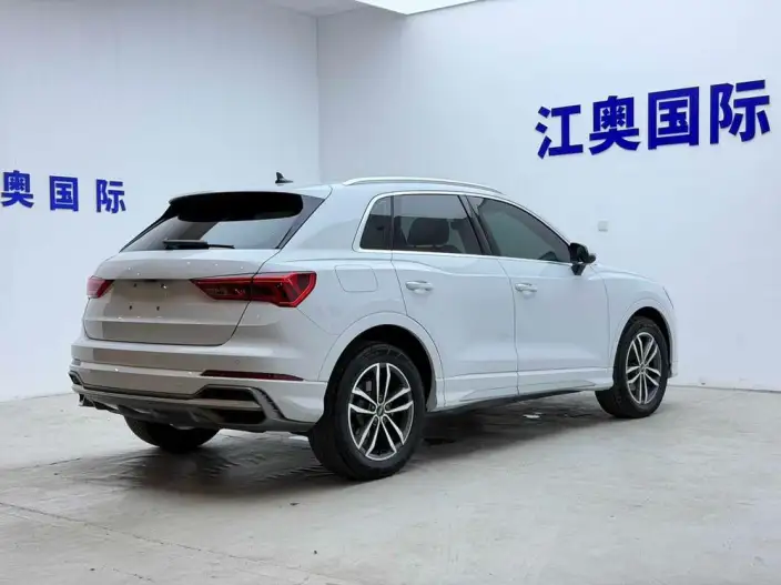 AUDI Q3 2022 Model 35 TFSI Enterprising Dynamic Model – фото 4
