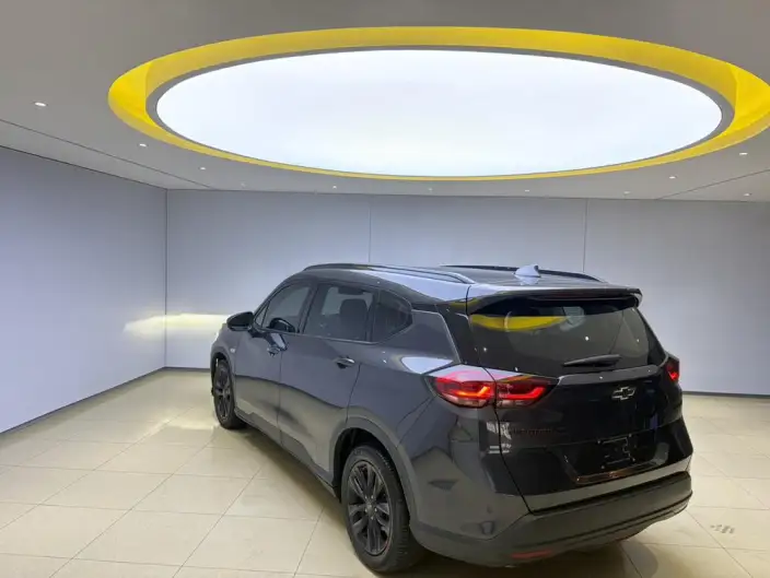 Orlando 2020 Model Mild Hybrid Redline 530T Indulgent Edition （5+2 Model ） – фото 4