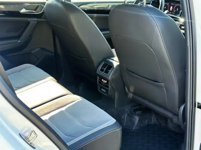 Volkswagen Tayron 2021 Model 380TSI 4WD R-Line Zhilian Edition – фото 7