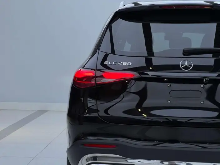 Mercedes-Benz GLC 2024 Model GLC 260 L 4MATIC Dynamic Model 5 seat – фото 6