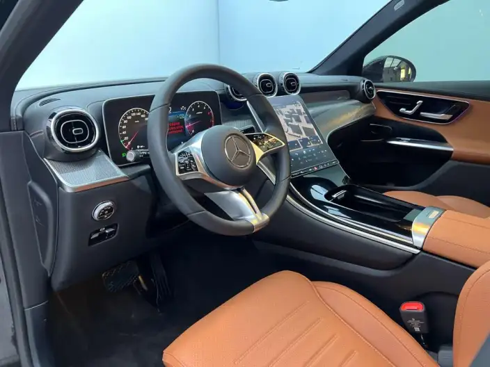 Mercedes-Benz GLC 2024 Model GLC 260 L 4MATIC Dynamic Model 5 seat – фото 8