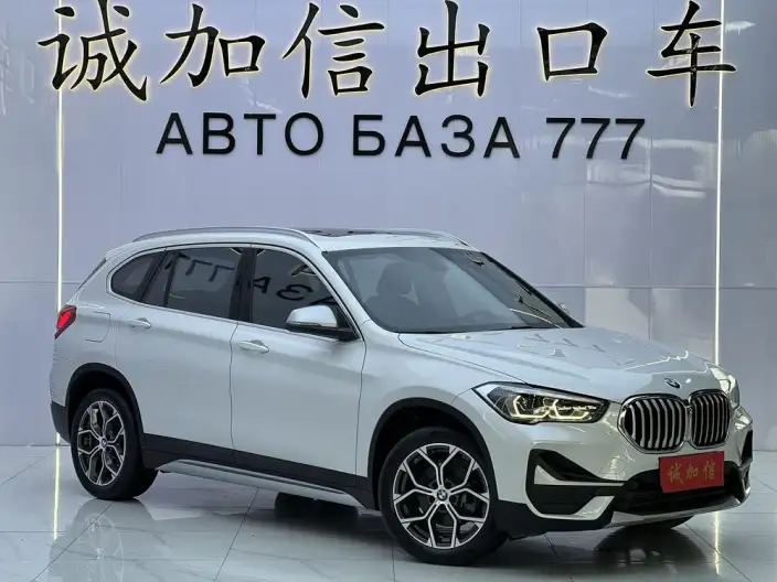 BMW X1 2022 Model sDrive20Li Fashion Model – фото 3