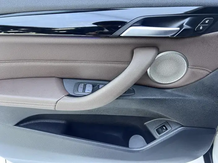BMW X1 2022 Model sDrive20Li Fashion Model – фото 9