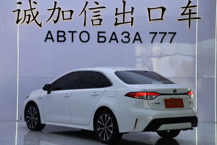 Toyota Levin 2022 Model Hybrid 1.8H E-CVT Sports Edition – фото 4
