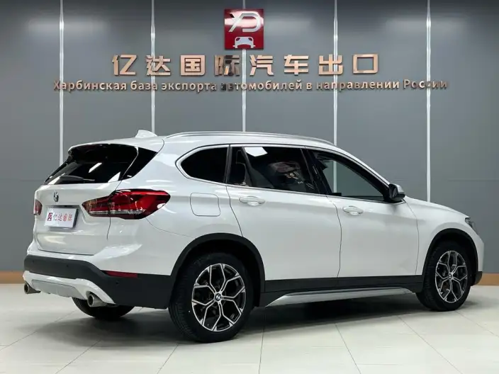 BMW X1 2022 Model sDrive20Li Fashion Model – фото 6