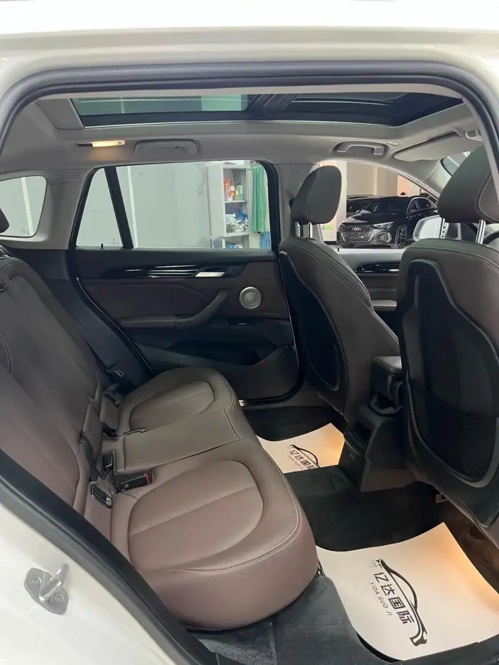 BMW X1 2022 Model sDrive20Li Fashion Model – фото 7