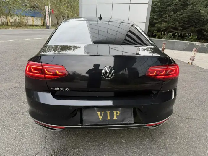 Volkswagen Magotan 2020 Model 280TSI DSG Comfort Model – фото 5