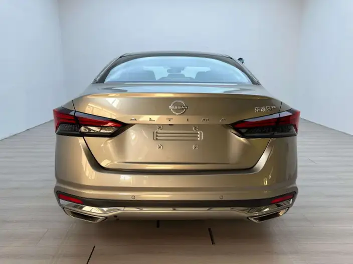 Nissan Teana 2022 Model 2.0L XL-Upr Premium Edition – фото 5
