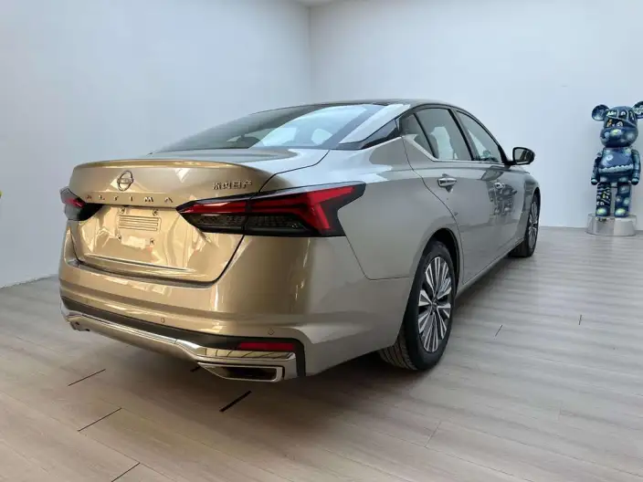 Nissan Teana 2022 Model 2.0L XL-Upr Premium Edition – фото 6
