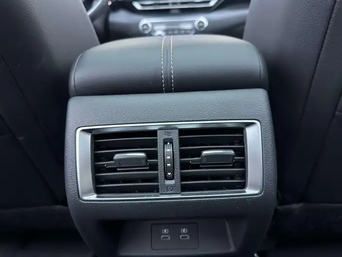 Nissan Teana 2022 Model 2.0L XL-Upr Premium Edition – фото 9