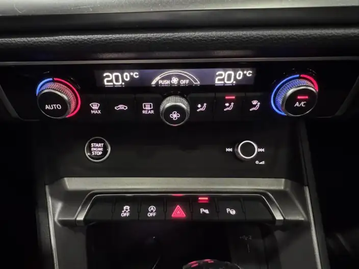 AUDI Q3 2022 Model 35 TFSI Fashion Dynamic Model – фото 10