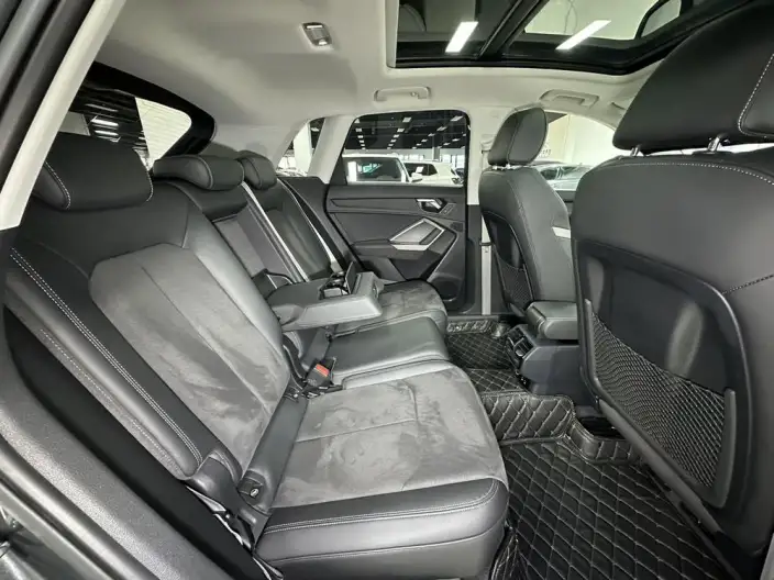 AUDI Q3 2022 Model 35 TFSI Fashion Dynamic Model – фото 9