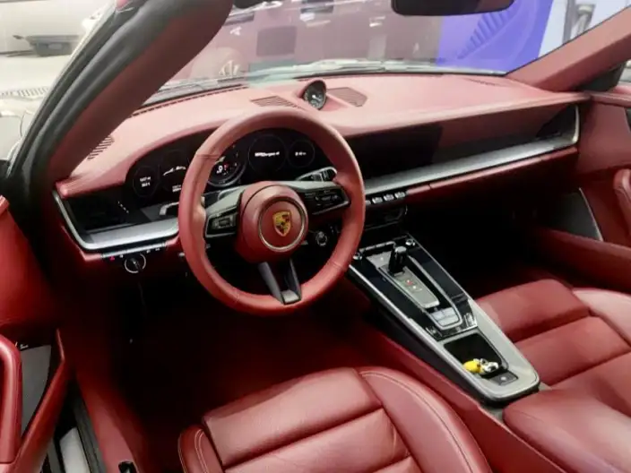 PORSCHE 911 2022 Model Targa 4 3.0T – фото 10