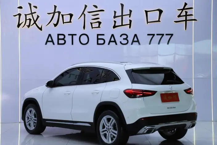 Mercedes-Benz GLA 2022 Model GLA 180 – фото 4