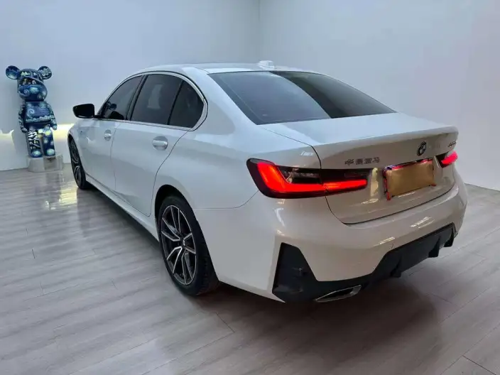 BMW 3 Series 2023 Model 320Li M Sports Set – фото 4