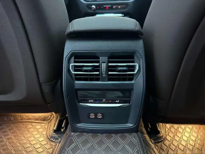 BMW 3 Series 2023 Model 320Li M Sports Set – фото 9