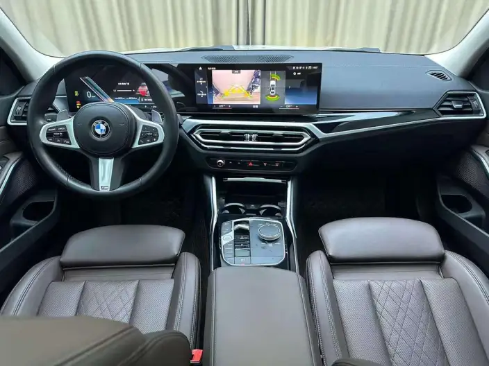 BMW 3 Series 2023 Model 320Li M Sports Set – фото 10