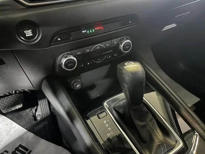 Mazda CX-5 2022 Model 2.0L Automatic 2WD Comfort Model – фото 9