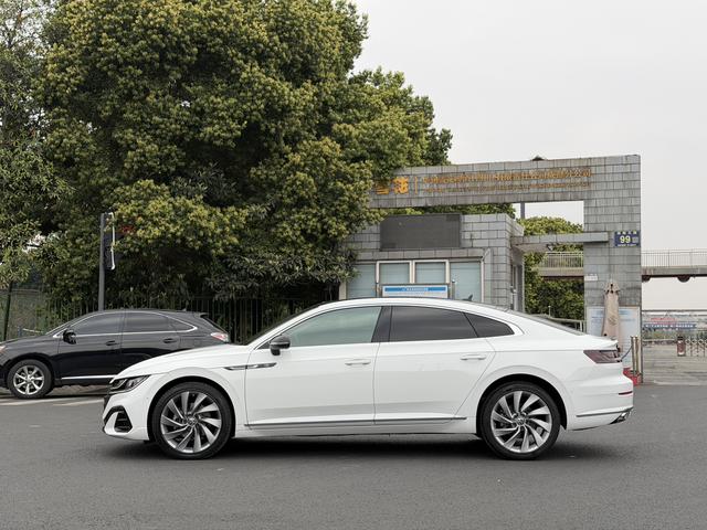 Volkswagen CC 2021 380TSI Eye-Catching – фото 8
