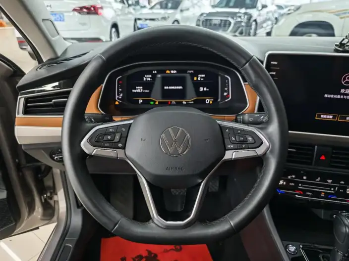 Volkswagen Bora 2023 Model 200TSI DSG Zhixing PRO Edition – фото 8
