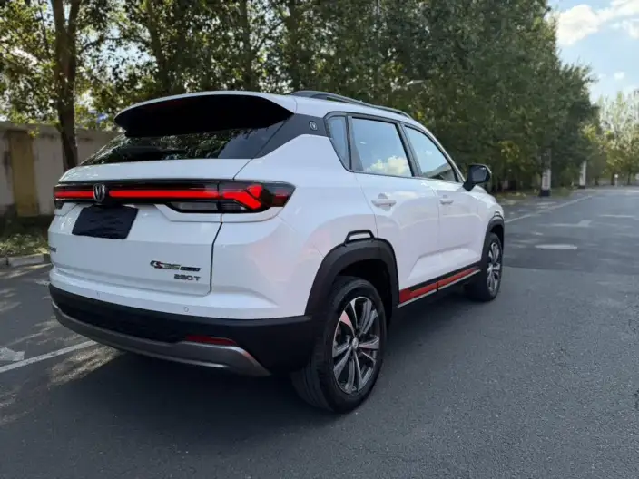 Changan CS35 PLUS 2023 Model Changxiang Edition Blue whale NE 1.4T DCT Luxury Model – фото 7