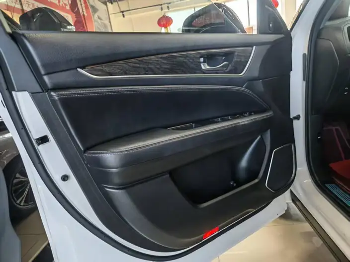 Honda UR-V 2020 Model 370TURBO 4WD Exclusive Edition – фото 5
