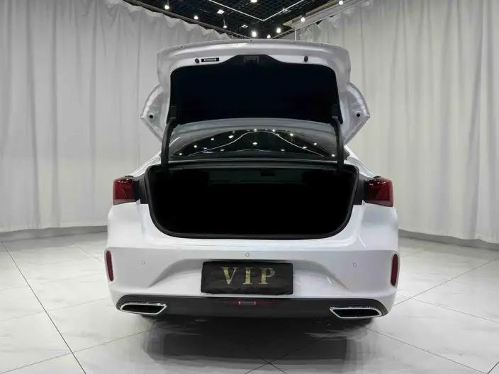 Changan Eado 2022 Model PLUS Blue whale NE 1.4T GDI DCT Noble Model – фото 9