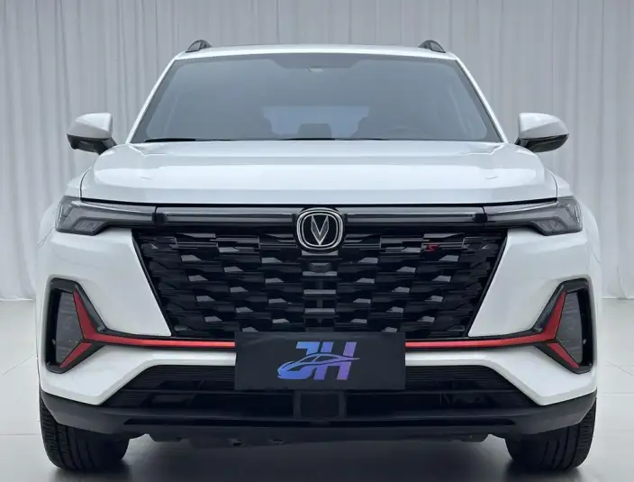 Changan CS35 PLUS 2023 Model Changxiang Edition Blue whale NE 1.4T DCT Luxury Model – фото 2