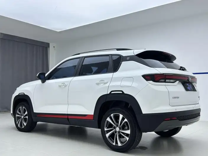 Changan CS35 PLUS 2023 Model Changxiang Edition Blue whale NE 1.4T DCT Luxury Model – фото 4