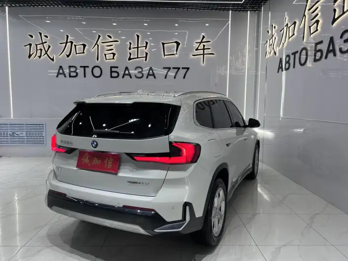 BMW X1 2023 Model sDrive20Li X Design Set – фото 6