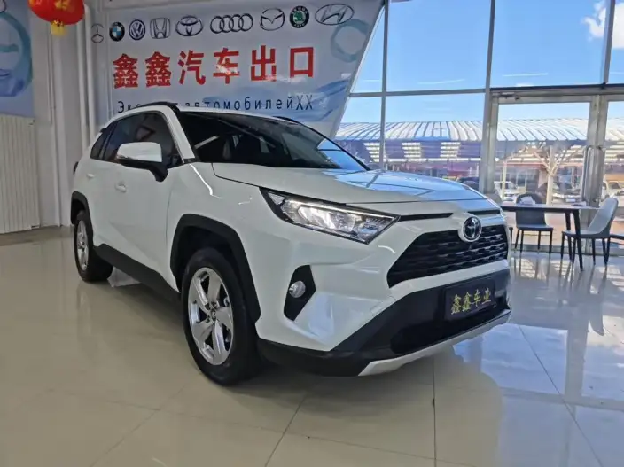 Toyota RAV4 2020 Model 2.0L CVT 4WD Fashion edition – фото 3