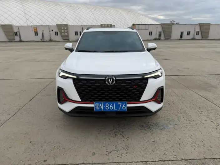 Changan CS35 PLUS 2022 Model Blue whale NE 1.4T DCT Noble Model – фото 2