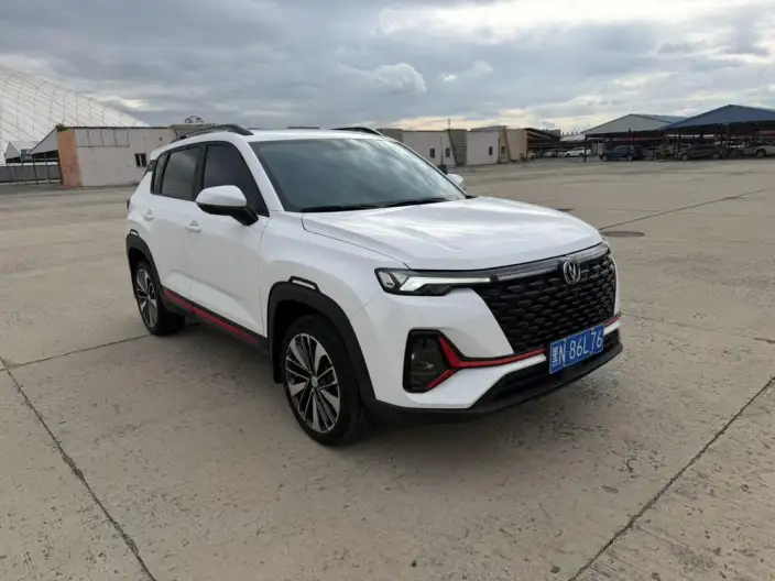 Changan CS35 PLUS 2022 Model Blue whale NE 1.4T DCT Noble Model – фото 3